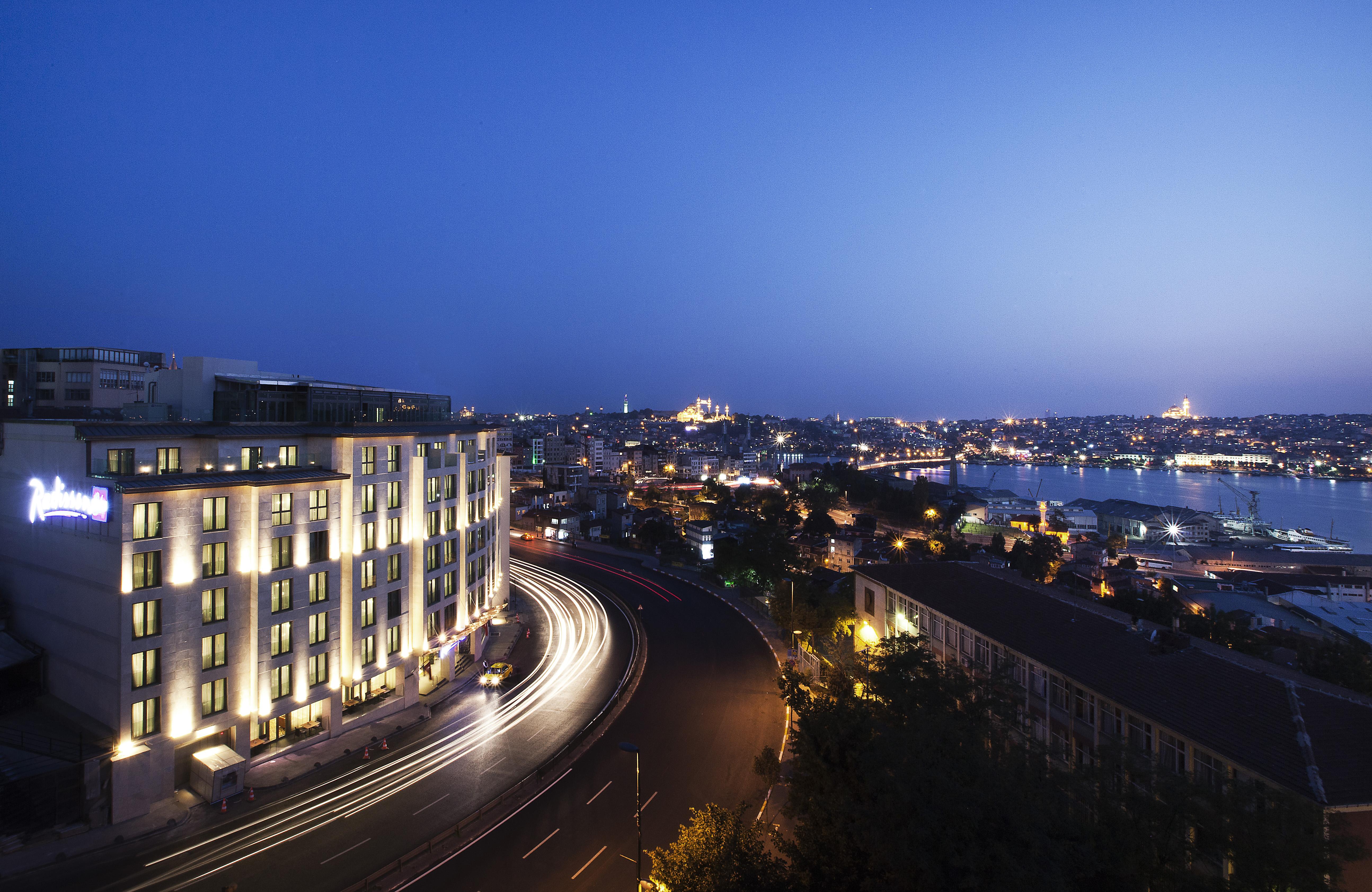 Radisson Blu Hotel Istanbul Pera Exteriér fotografie